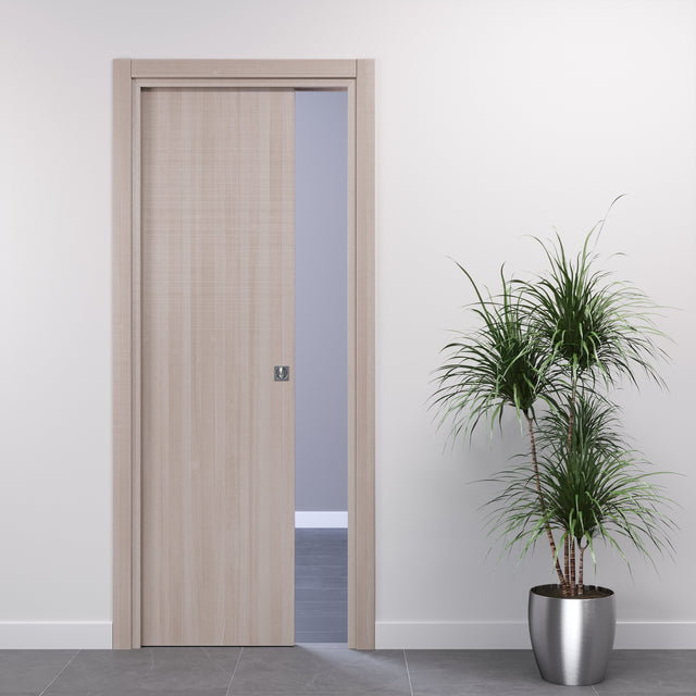 Porta scorrevole laminato larice con maniglietta quadra acciaio inox