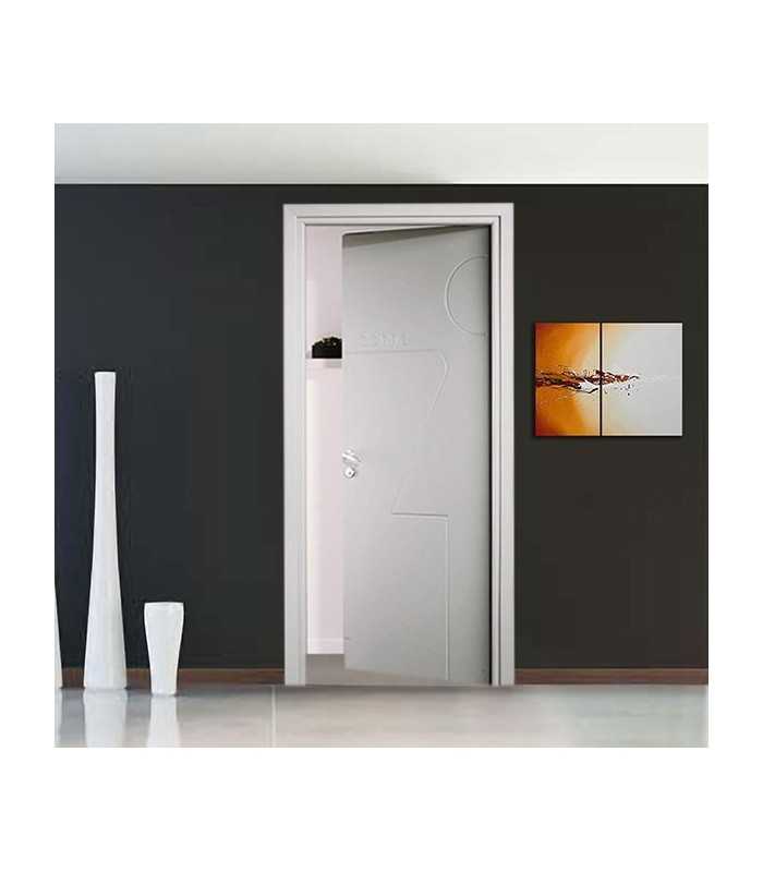 White lacquered interior door engraved Woman