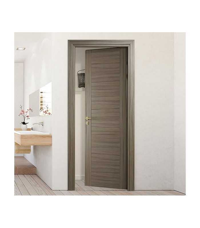 Laminate swing door with uprights