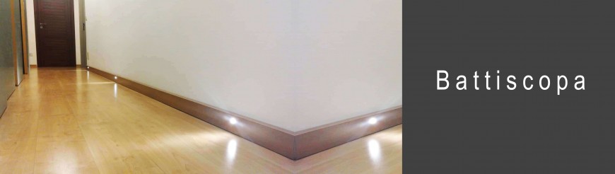 Battiscopa zoccoletto coprimarmo e filomuro con LED