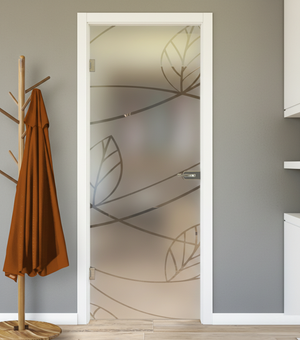 Porta Battente con Telaio in Legno e Vetro Sabbiato con Disegno Trasparente