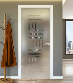 Porta Battente con Telaio in Legno e Vetro Sabbiato con Disegno Trasparente